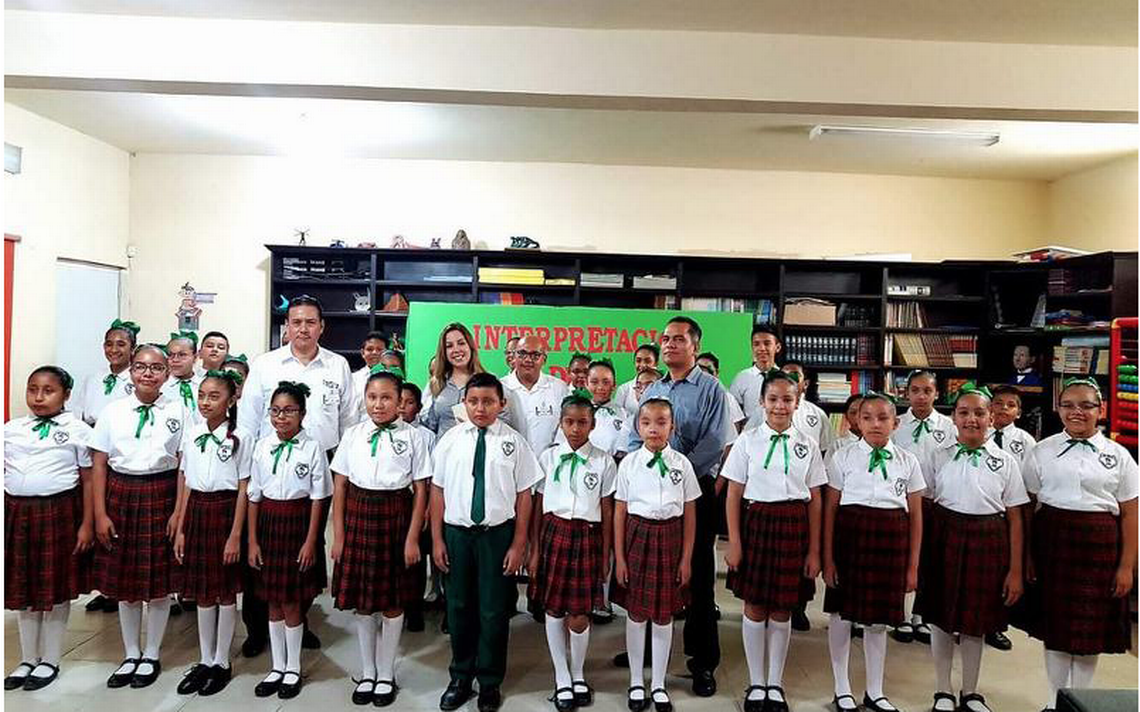 Ganó la escuela "Juan Escutia" el concurso de canto "Himno Nacional